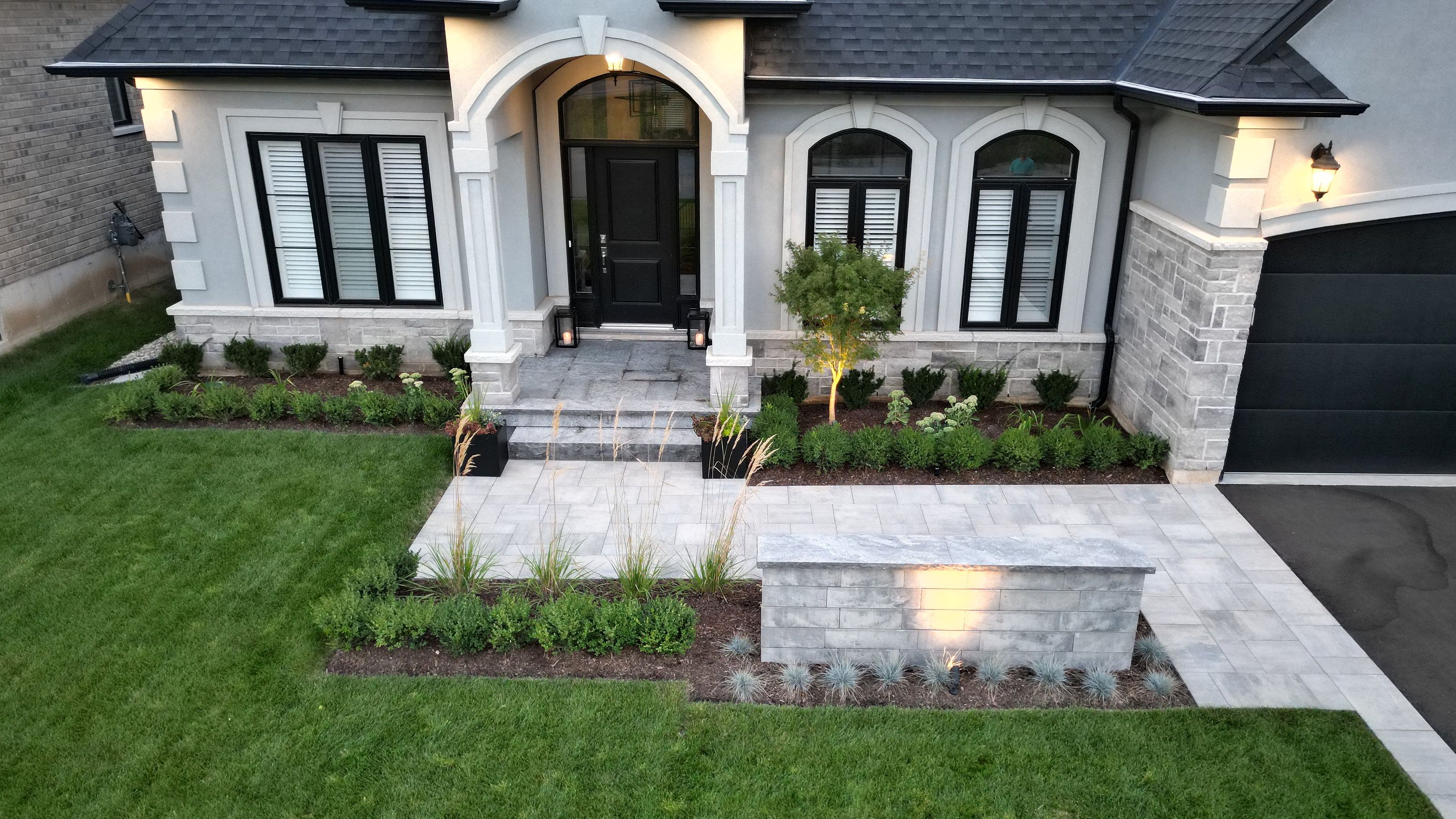 Entryway landscaping ideas