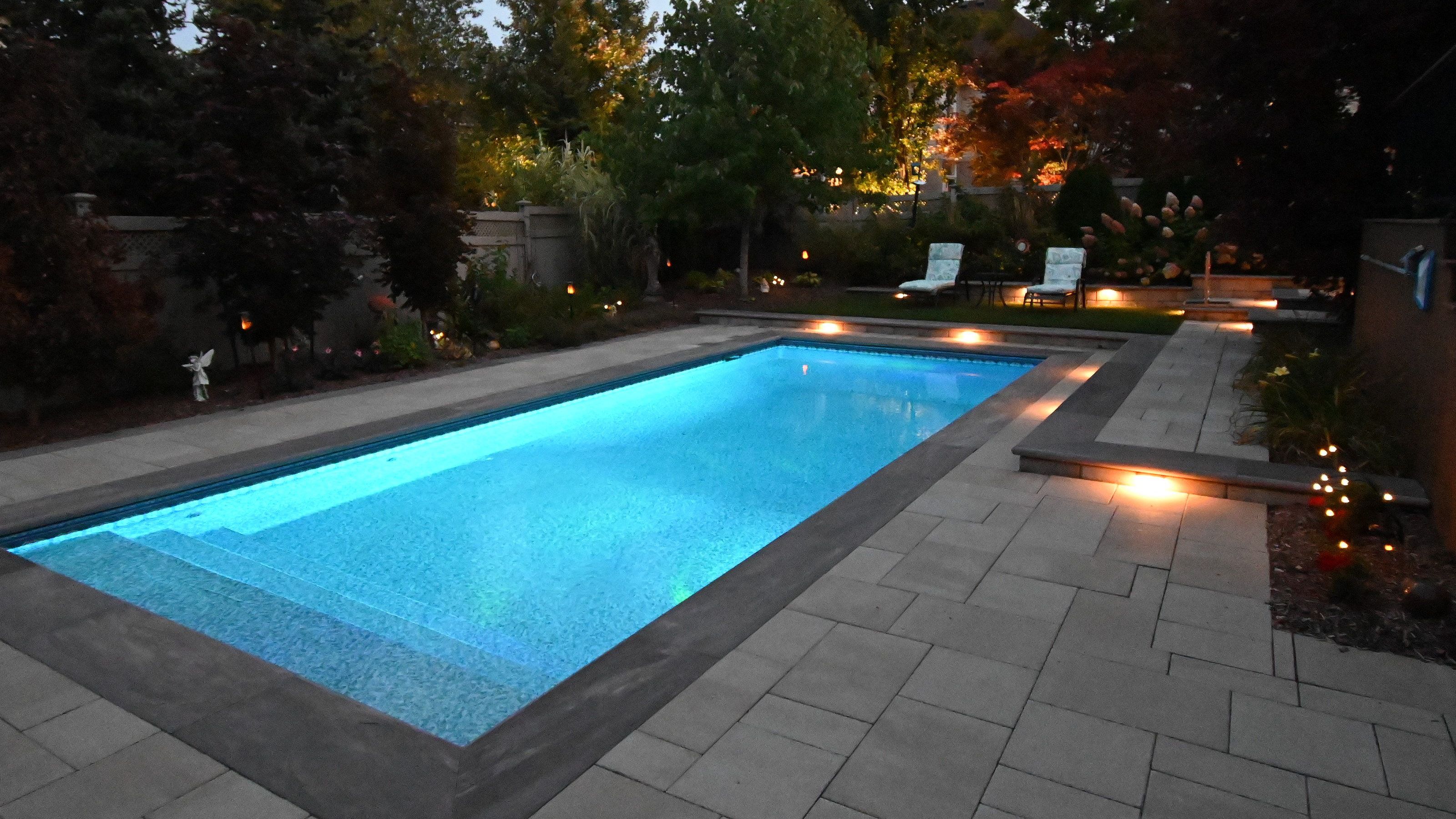 Swimming pool landscape lighting design