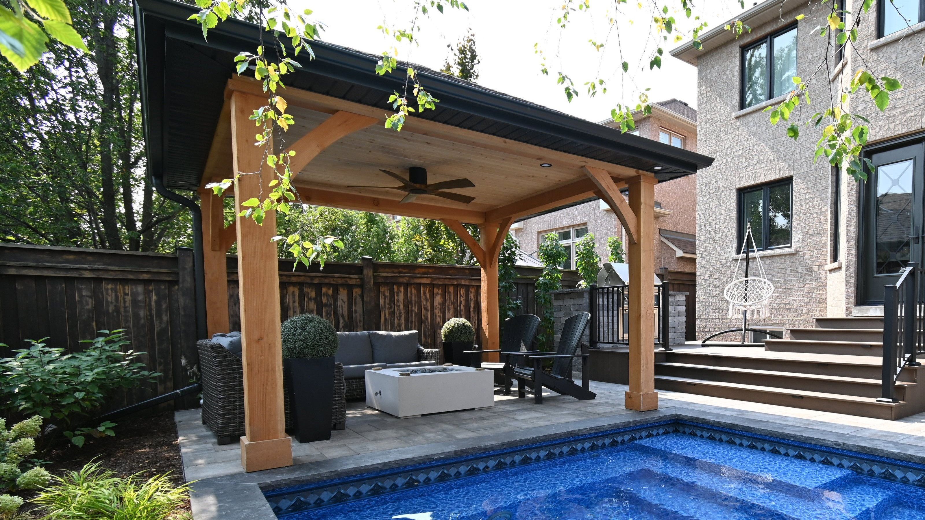 Contemporary shade structure with louvered roof