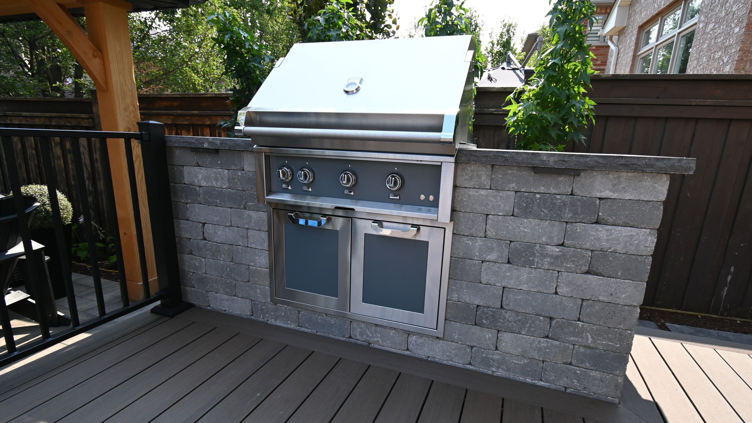 Outdoor Kitchen in Cozy Chill Project