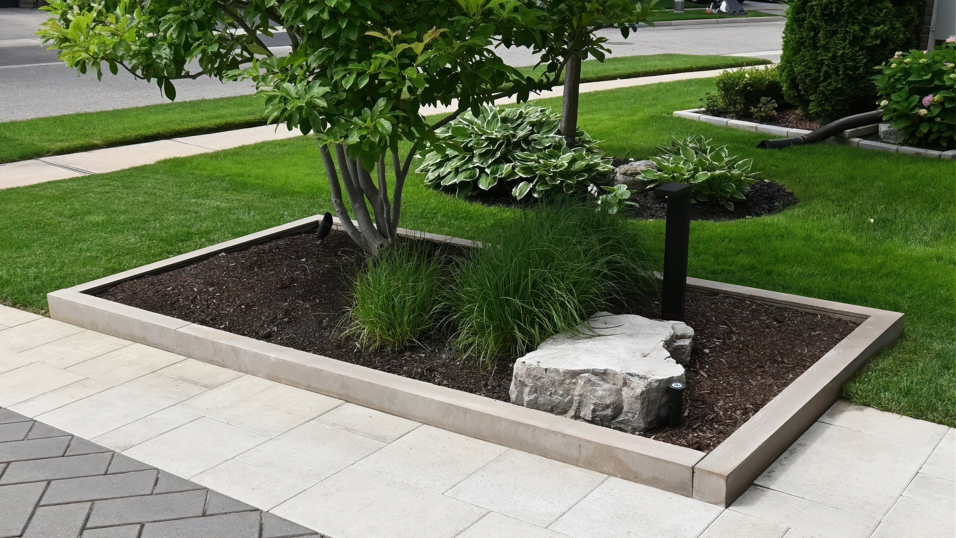 Driveway Garden in Curbside Charm Project