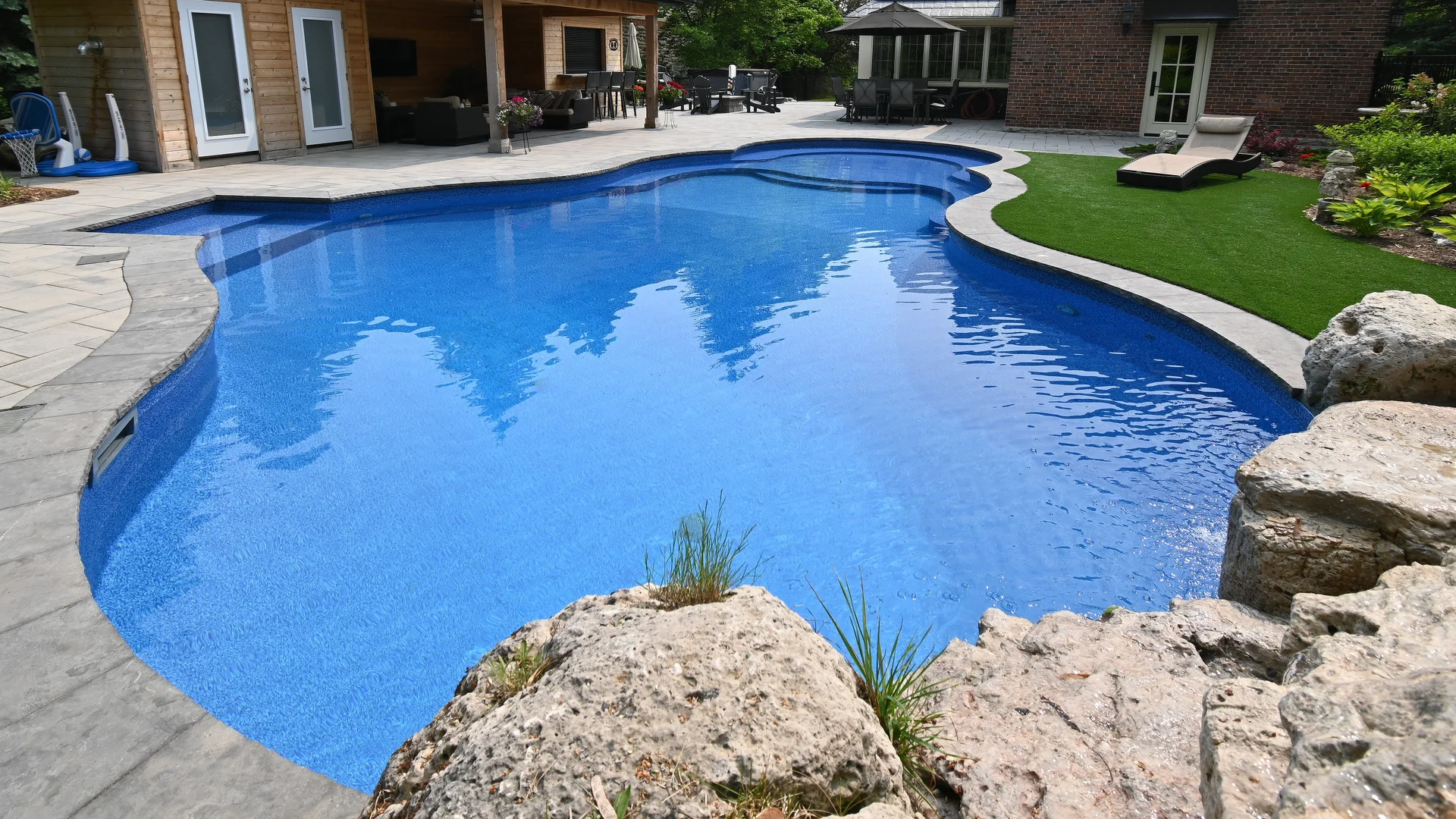 Swimming Pools Photo Gallery