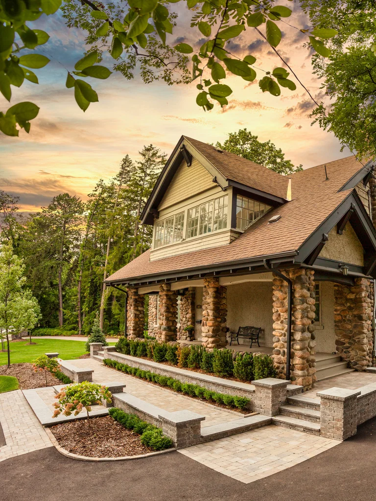 Burlington Landscaping Services - Professional Landscapers